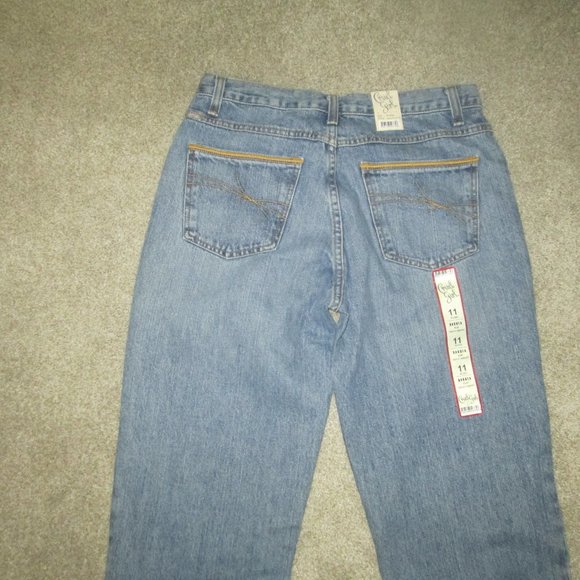 Cruel Girl Short Dakota Relaxed Heavyweight Jeans - Picture 8 of 12